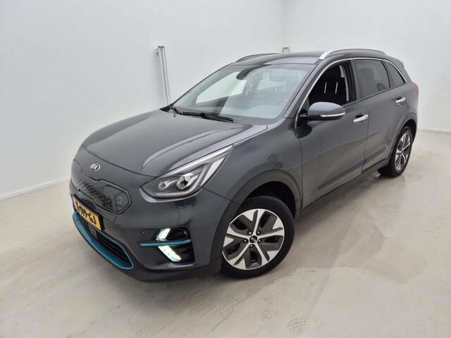 KIA e-Niro EXECUTIVELINE 64KWH 3 FASEN/LEER/ACARPLAY/LED/FABRIEKSGARANTIE