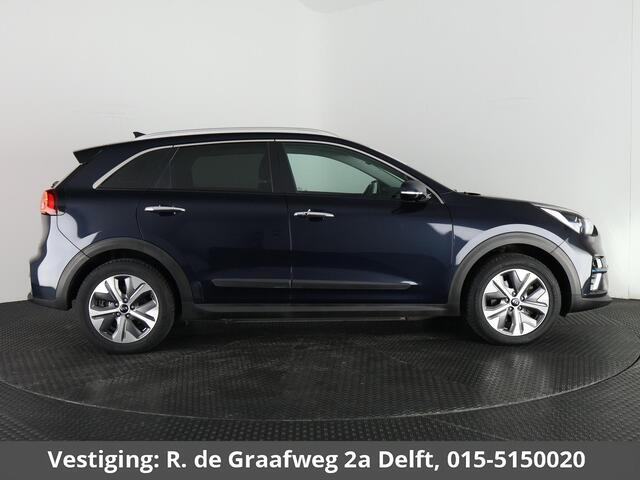 KIA e-Niro DynamicLine 64 kWh | SOH 100% ACCU | 450 km actieradius | Stuur-/Stoelverwarming | Navigatie | Camera | Half Leder |