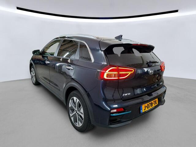 KIA e-Niro ExecutiveLine 64 kWh 3-Fase Warmtepomp Vol Leder Camera JBL