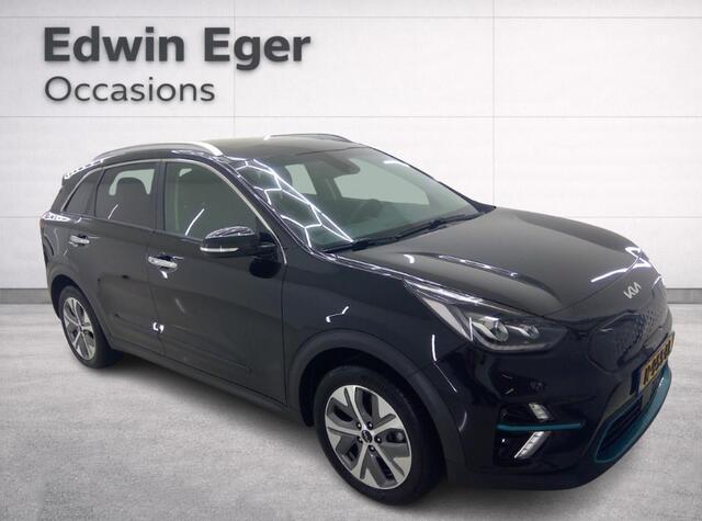 KIA e-Niro ExecutiveLine 64 kWh | Schuifdak | 3-fase | SOH 100% | Warmtepomp | Carplay | Camera | Full-led