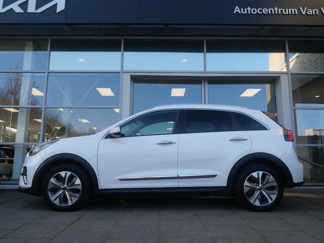 KIA e-Niro DynamicPlusLine 64 kWh | SOH 95,5% | 3Fase | JBL Audio | Stoel geheugen | Cruise | Clima | Camera | Carplay | Navi | Stoel-stuurverwarming |