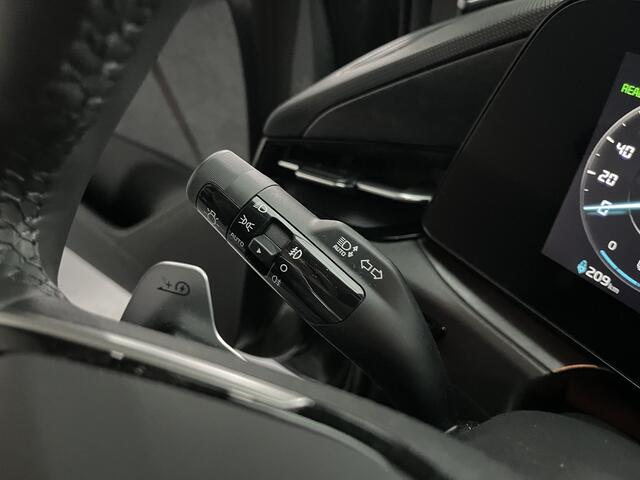 KIA e-Niro EV Edition 64.8 kWh met Stoel en Stuurverwarming, Keyless Entry, Adaptieve CruiseControl, Apple Carplay en Android Auto