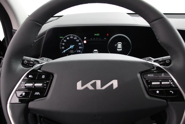 KIA e-Niro EV DynamicPlusLine 64.8 kWh Nieuw Model! | Navigatie | Half Leder | Schuif-kantel dak | Electrisch bedienbare achterklep | DAB | Led | Camera