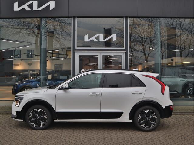 KIA e-Niro EV ExecutiveLine 64.8 kWh | Navigatie | Camera | Stoel/Stuurverwarming | All-Season banden | Tot 10Jr.Kia Garantie |