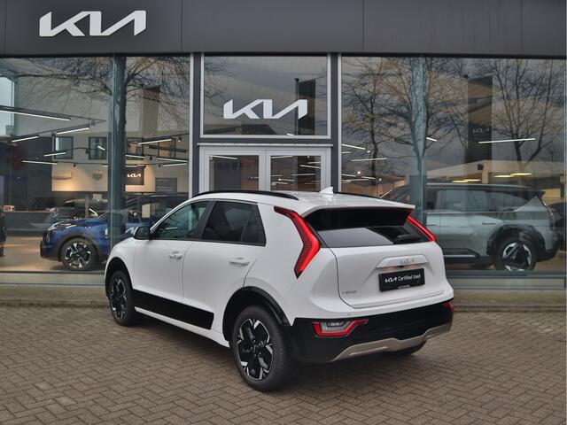 KIA e-Niro EV ExecutiveLine 64.8 kWh | Navigatie | Camera | Stoel/Stuurverwarming | All-Season banden | Tot 10Jr.Kia Garantie |