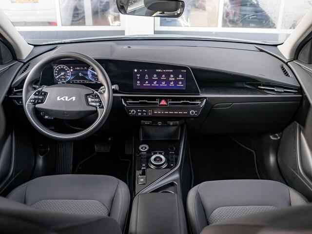 KIA e-Niro EV Light 64.8 kWh Navigatie l Airco l