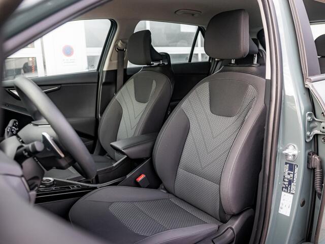 KIA e-Niro EV Light 64.8 kWh Navigatie l Airco l