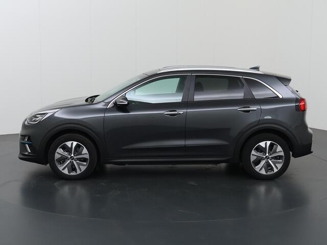 KIA e-Niro DynamicPlusLine 64 kWh | Panoramadak | Stoel/Stuurwielverwarming | Adaptieve Cruise Control | Keyless Go | LED Koplampen |