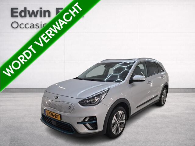 KIA e-Niro DynamicPlusLine 64 kWh 3-Fase | Panoramadak | SOH 100% | Cruise control ad. | Apple Carplay/Android | Led | Climate