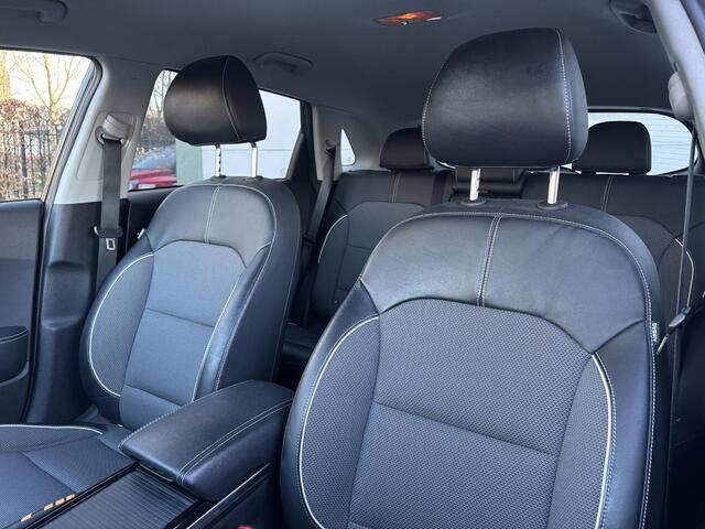 KIA e-Niro Edition 64 kWh | 1e Eig | Trekhaak | All Season banden |