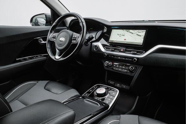 KIA e-Niro DynamicPlusLine 64 kWh Elek. schuifdak/ Half lederen int./ Stuur+stoelverwarming/ Camera/ Adapt. cruise