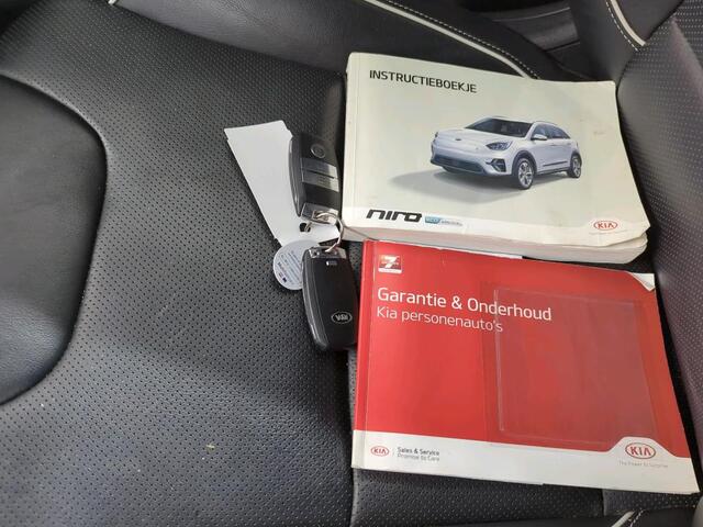 KIA e-Niro ExecutiveLine 64 kWh 455Km Warmtepomp Vol Leder JBL Sount