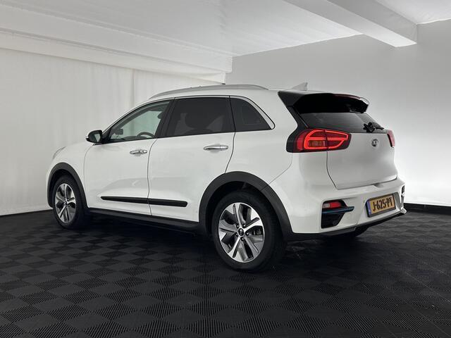 KIA e-Niro DynamicLine 64 kWh [ 3-Fase ] {SOH-100%} (INCL-BTW) Aut.*LEATHER-FABRIC | NAVI-FULLMAP | DAB+ | ADAPTIVE-CRUISE | CAMERA | HEATED-COMFORTSEATS | KEYLESS | DIGI-COCKPIT | SHIFT-PADDLES | CARPLAY | LANE-ASSIST | ...