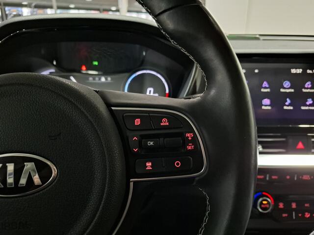 KIA e-Niro ExecutiveLine 64 kWh 3 fase, Apple Carplay/Android Auto, Stoel en Stuur verwarming.