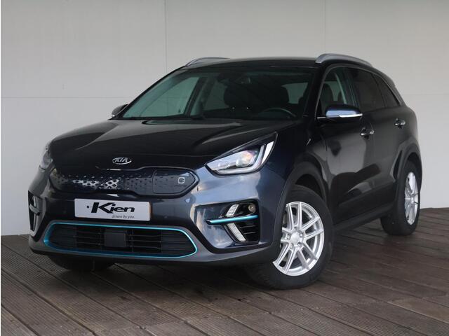 KIA e-Niro ExecutiveLine 64 kWh | Trekhaak | Full Option | SOH 100% | Fabrieksgarantie 22-02-2027 |