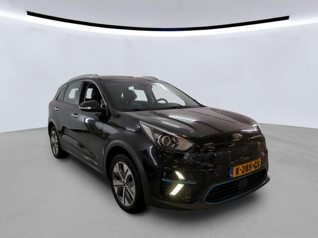 KIA e-Niro DynamicLine 64 kWh Warmtepomp | 3 fase Camera | Stof/leer | LMV 17"| LED | AppleCarplay | 1e eig | NL auto!