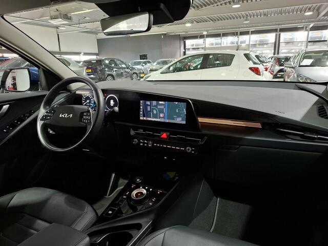 KIA e-Niro EV Edition Advanced 64.8 kWh Stoel en Stuur verwarming, Apple Carplay/Android Auto, Camera, Navigatie.