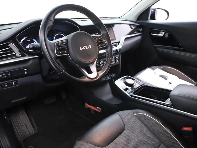 KIA e-Niro DynamicLine 64 kWh | LED | NAVI | WINTERPACK | PDC | ECC | CAMERA | 96.5% SoH 10-2021 108.259 KM