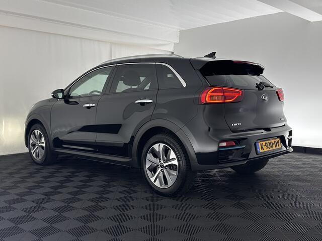 KIA e-Niro ExecutiveLine 64 kWh [ 3-Fase ] {SOH-100%} (INCL-BTW) Aut.*LEATHER | FULL-LED | NAVI-FULLMAP | ADAPTIVE-CRUISE | CAMERA | MEMORY-PACK | LANE-ASSIST | KEYLESS | DIGI-COCKPIT | PRIVACYGLASS | SHIFTPADDLES | 17"ALU*