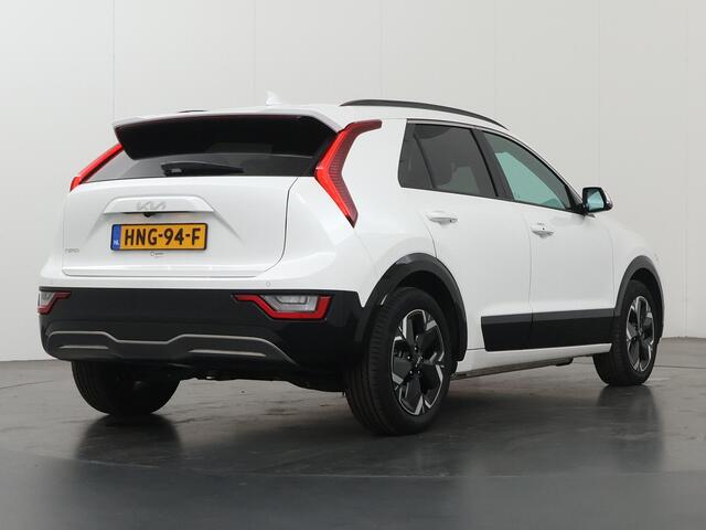 KIA e-Niro EV Plus 64.8 kWh | Schuif / Kanteldak | Stoel/Stuurwielverwarming | Elektr. Achterklep | Led Koplampen | Sfeerverlichting |