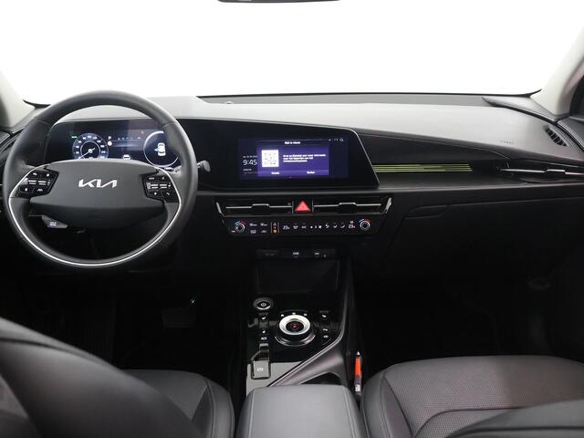 KIA e-Niro EV Plus 64.8 kWh | Schuif / Kanteldak | Stoel/Stuurwielverwarming | Elektr. Achterklep | Led Koplampen | Sfeerverlichting |