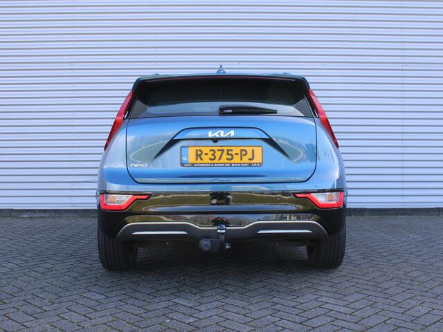 KIA e-Niro EV DynamicLine 64.8 kWh | Trekhaak | Clima | Camera | Cruise adapt. | Apple Carplay/Android Auto | Navi | 17" LM |