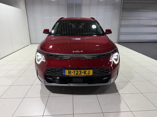 KIA e-Niro EV ExecutiveLine 64.8 kWh Trekhaak, NL Auto, schuif kantel dak, Stoel en Stuur verwarming.