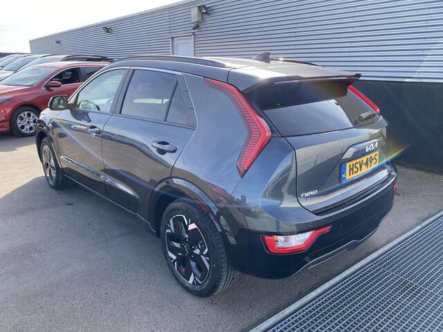 KIA e-Niro EV Light Advanced 64.8 kWh Nederlandse auto, stoel- & stuurverwarming, navigatie, Apple CarPlay/Android Auto, boekjes compleet, dealer onderhouden!
