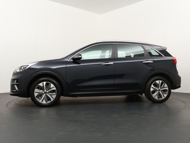 KIA e-Niro DynamicLine 64 kWh - SOH 93,5% Automaat - Navigatie - Adaptief Cruise Control - Climate Control - Apple/Android Carplay Fabrieksgarantie Tot 2029