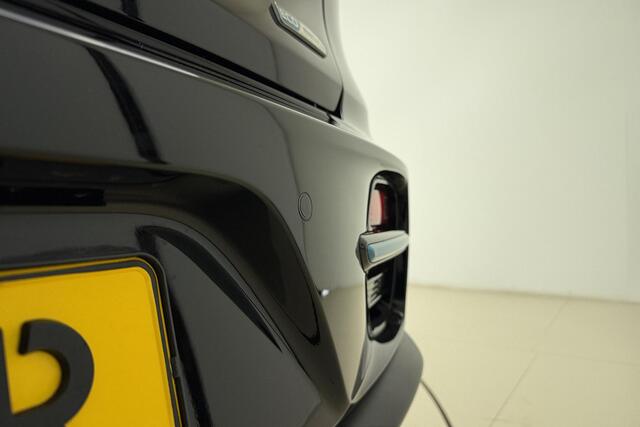 KIA e-Niro ExecutiveLine 64 kWh 204pk | Full Options | Lederen Bekleding | Trekhaak | Navigatie | Panoramadak | Stoelverwarming - verkoeling | 1e Eigenaar | Camera