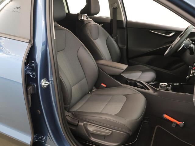 KIA e-Niro EV Light Advanced 64.8 kWh | Stoel / Stuurwielverwarming | Navigatie | Parkeercamera | Cruise Control Adaptief |