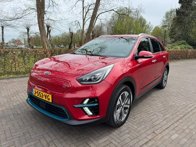 KIA e-Niro ExecutiveLine 64 kWh SOH 100% 3 Fase/Acarplay/Leer/Led/Camera/Fabrieksgarantie
