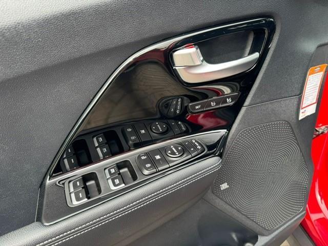 KIA e-Niro ExecutiveLine 64 kWh SOH 100% 3 Fase/Acarplay/Leer/Led/Camera/Fabrieksgarantie