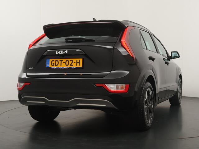 KIA e-Niro EV DynamicLine 64.8 kWh Automaat - SOH 98,9% - Navigatie - Adaptieve Cruise Control - Apple/Android Carplay - Climate Control - Fabrieksgarantie Tot 2031