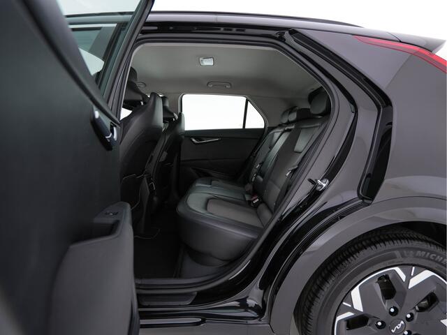 KIA e-Niro EV DynamicLine 64.8 kWh [ 3-Fase ] {SOH-100%} (INCL.BTW) *LEATHER-FABRIC | ADAPTIVE-CRUISE | DIGI-COCKPIT | KEYLESS | CAMERA | DAB | COMFORT-SEATS | SHIFT-PADDLES | ECC | PDC | 17''ALU*