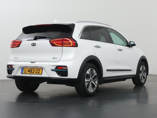 KIA e-Niro ExecutiveLine 64 kWh Edition | Stoel/Stuurwielverwarming | JBL | Leder | Adaptieve Cruise Control | Keyless Go | LED Koplampen |