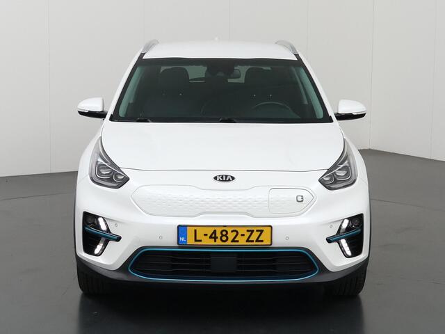KIA e-Niro ExecutiveLine 64 kWh Edition | Stoel/Stuurwielverwarming | JBL | Leder | Adaptieve Cruise Control | Keyless Go | LED Koplampen |