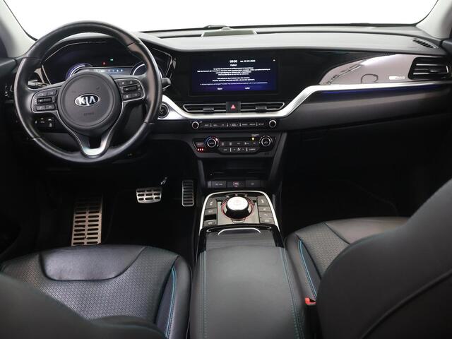 KIA e-Niro ExecutiveLine 64 kWh Edition | Stoel/Stuurwielverwarming | JBL | Leder | Adaptieve Cruise Control | Keyless Go | LED Koplampen |