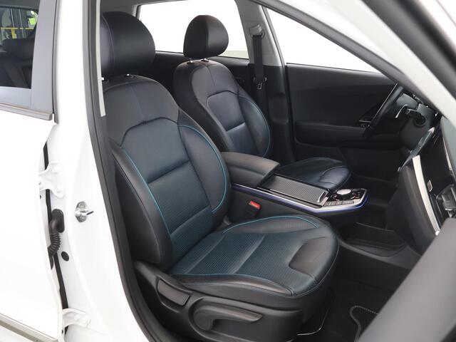 KIA e-Niro ExecutiveLine 64 kWh Edition | Stoel/Stuurwielverwarming | JBL | Leder | Adaptieve Cruise Control | Keyless Go | LED Koplampen |