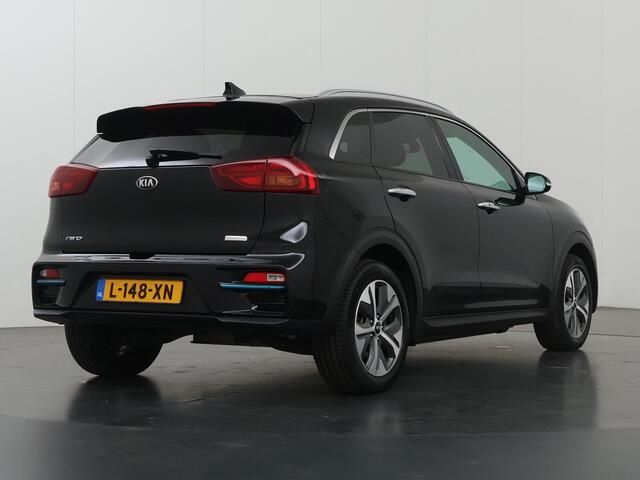 KIA e-Niro ExecutiveLine 64 kWh | Panoramadak | Stoel/Stuurwielverwarming | JBL | Adaptieve Cruise Control | Keyless Go | LED Koplampen |