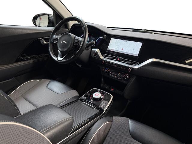 KIA e-Niro 64kWh DynamicLine I SOH 100% I Trekhaak I Adaptive Cruise I Camera