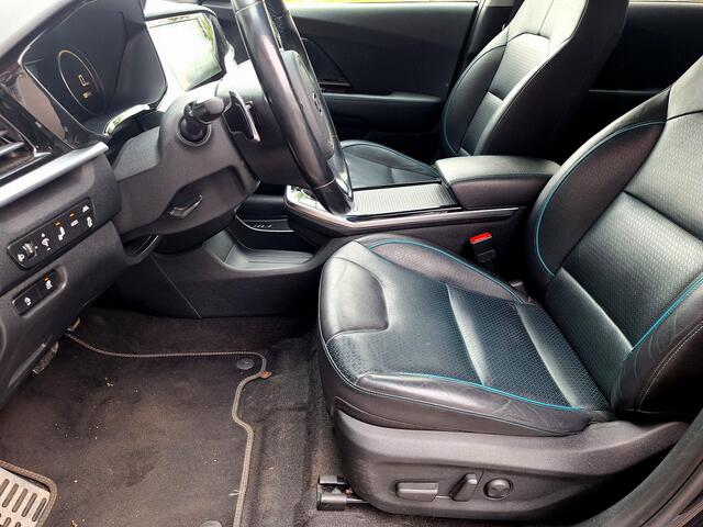 KIA e-Niro DynamicLinePlus 64 kWh | SOH: nnb | Leder | Adaptive CC | Climate | Navi | Stoel-en Stuurverwarming |