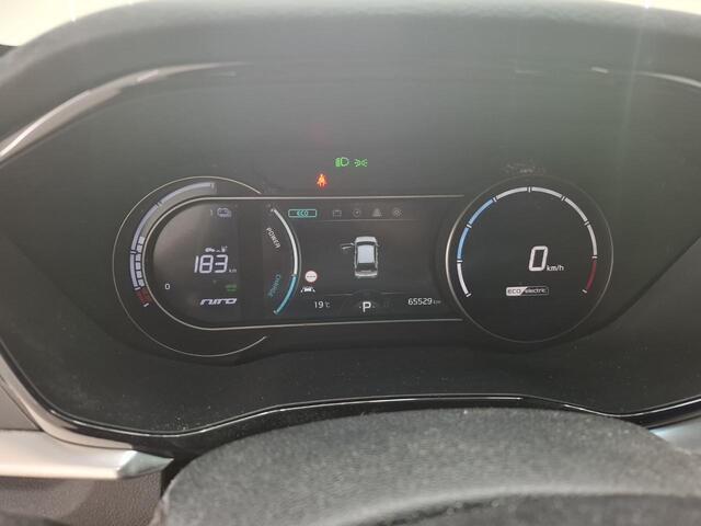 KIA e-Niro ExecutiveLine 64 kWh | 65.500 KM | SOH 100% | Panorama Dak | Volledig Lederen Interieur | WORDT VERWACHT!