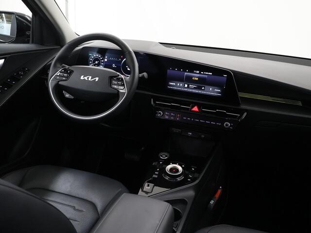 KIA e-Niro EV DynamicPlusLine 64.8 kWh | Panoramadak | Stoel/Stuurwielverwarming | Head-Up Display | Dodehoek detectie |