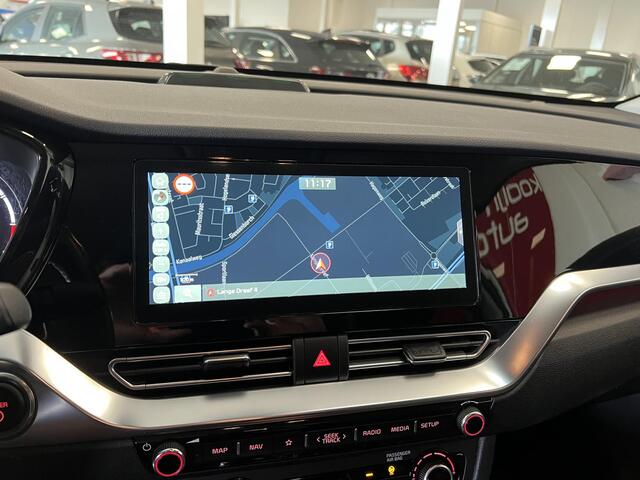 KIA e-Niro ExecutiveLine 64 kWh Kia e-Niro ExecutiveLine 64kWh 18 inch, 8% bijtelling, BTW Auto