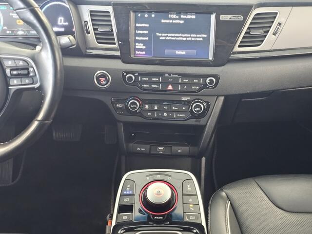 KIA e-Niro ExecutiveLine 64 kWh | Luxe uitvoering | JBL | Leer | Memory