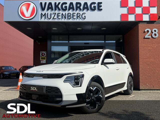 KIA e-Niro EV Edition Advanced 64.8 kWh // NAVI // LEDER // CAMERA // TREKHAAK // ELEK. STOEL // ADAPTIVE CRUISE // STOEL + STUUR VERWARMING // CLIMA //