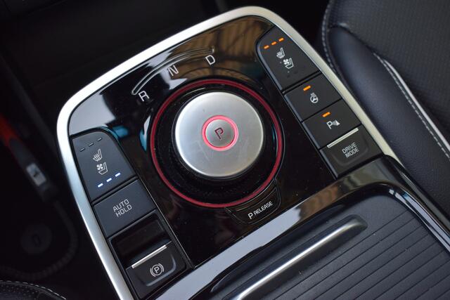 KIA e-Niro ExecutiveLine 64 kWh | Trekhaak | Memory | Stoelventilatie | Kantel/ Shuifdak |