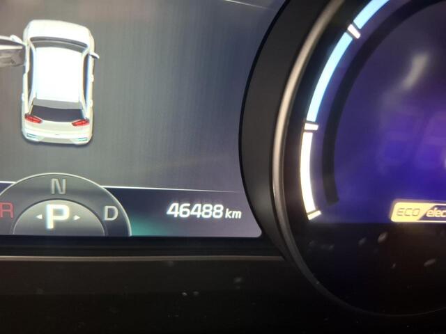 KIA e-Niro DynamicPlusLine 64 kWh | 46.500 KM | SOH 100% | Navigatie | Schuif - Kantel Dak | WORDT VERWACHT!