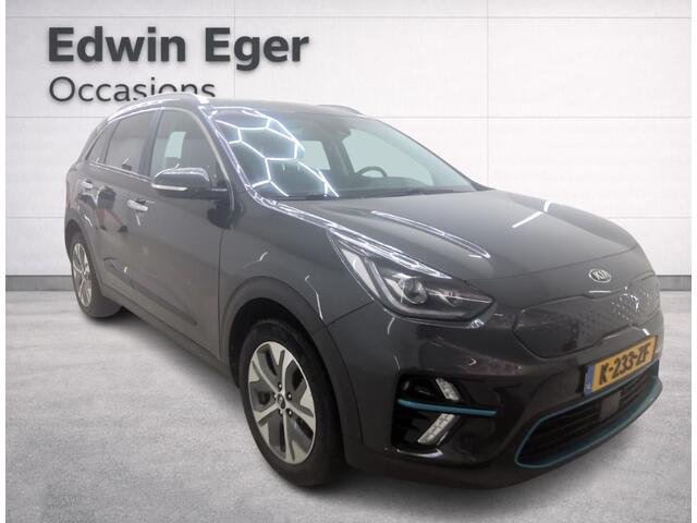 KIA e-Niro DynamicPlusLine 64 kWh | SOH 100% | 3 Fase laden | Schuif/kanteldak | Half Leder | Andriod Auto | Apple carplay | Navigatie